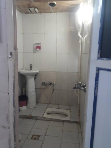 عکس خانه مسافر شریفی