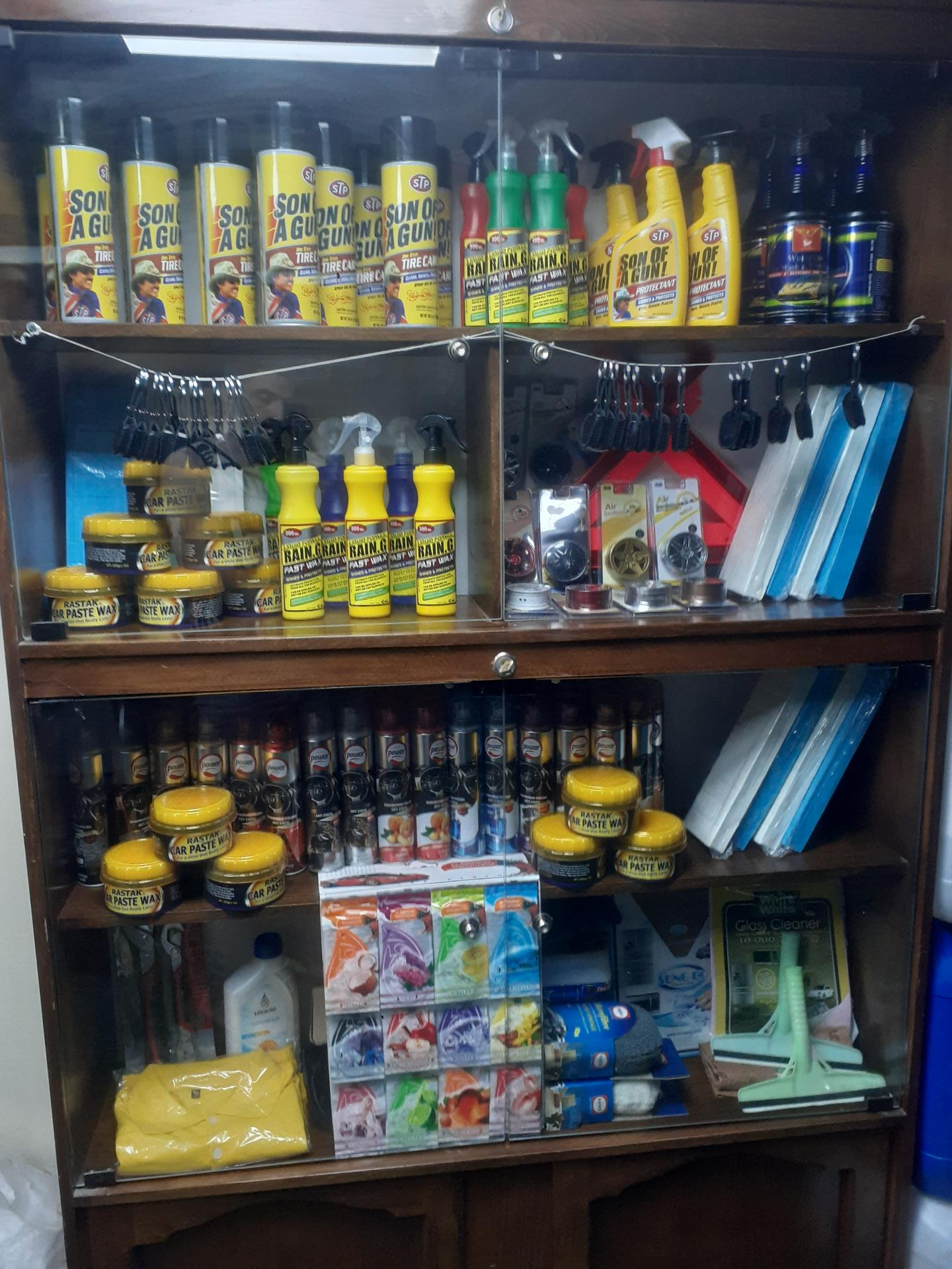 عکس کارواش کرمی