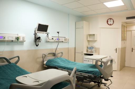 عکس بیمارستان و زایشگاه جواد الائمه