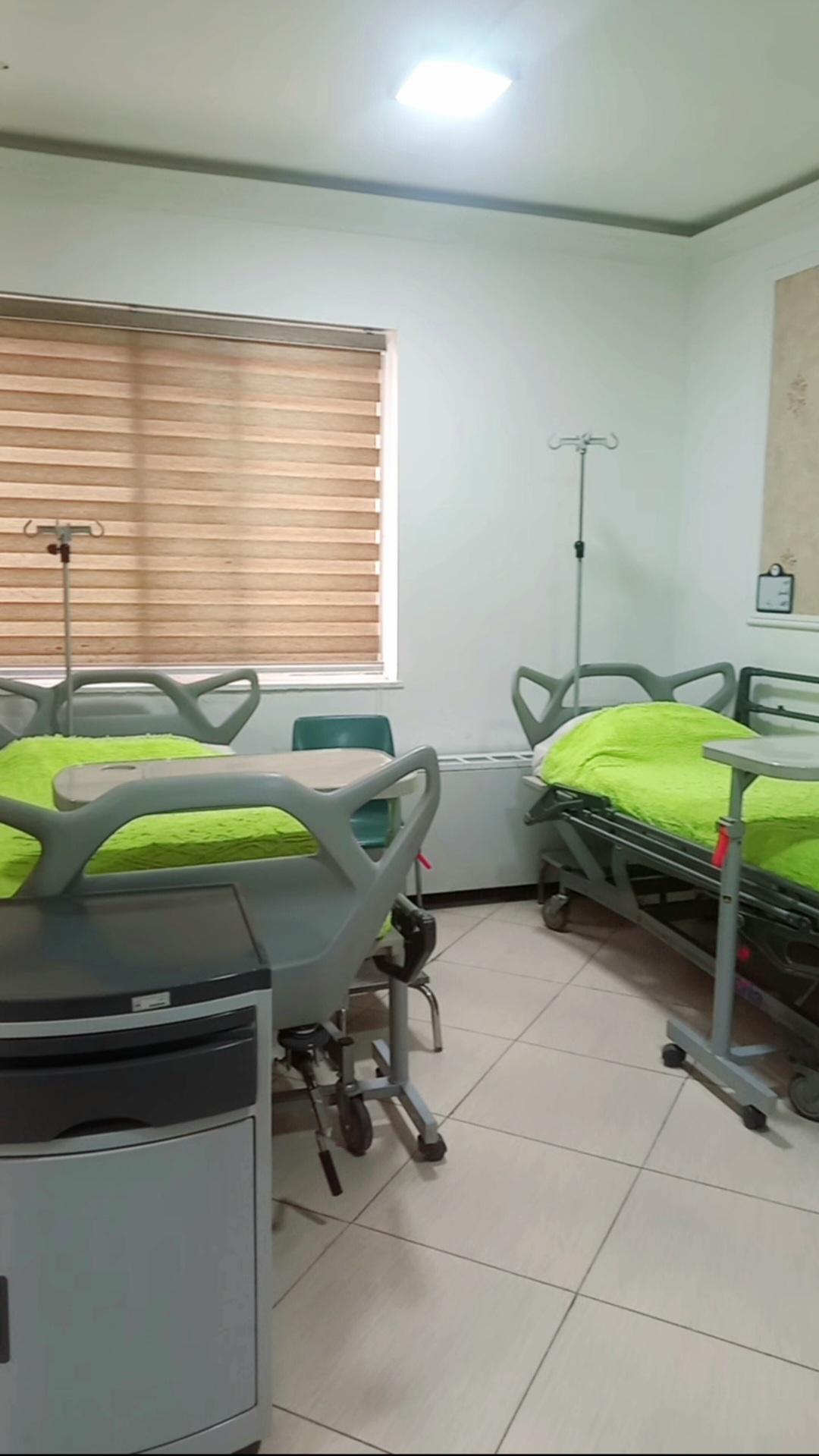 عکس بیمارستان و زایشگاه جواد الائمه