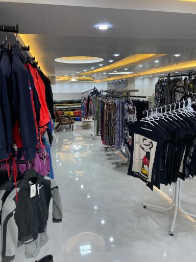 عکس فروشگاه دهکده ورزش