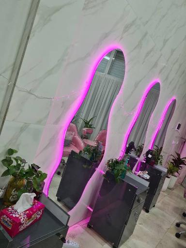 عکس آرایشگاه زنانه گلوریس