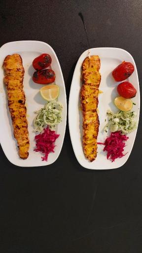 عکس کترینگ ریحون سبز 