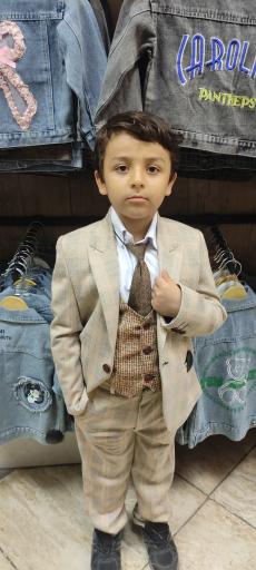 پوشاک کودک و نوجوان محسن 