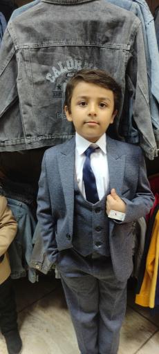 پوشاک کودک و نوجوان محسن 