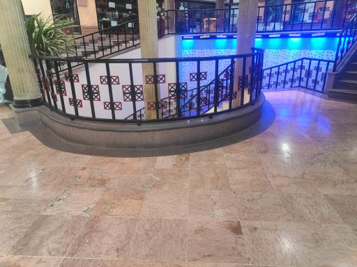 عکس مجتمع تجاری اداری صدف