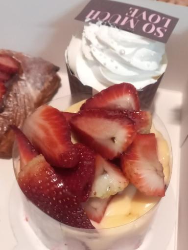 عکس قنادی کیک وی آی پی