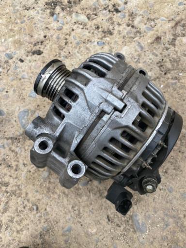 عکس نمایندگی دینام و استارت تسلا