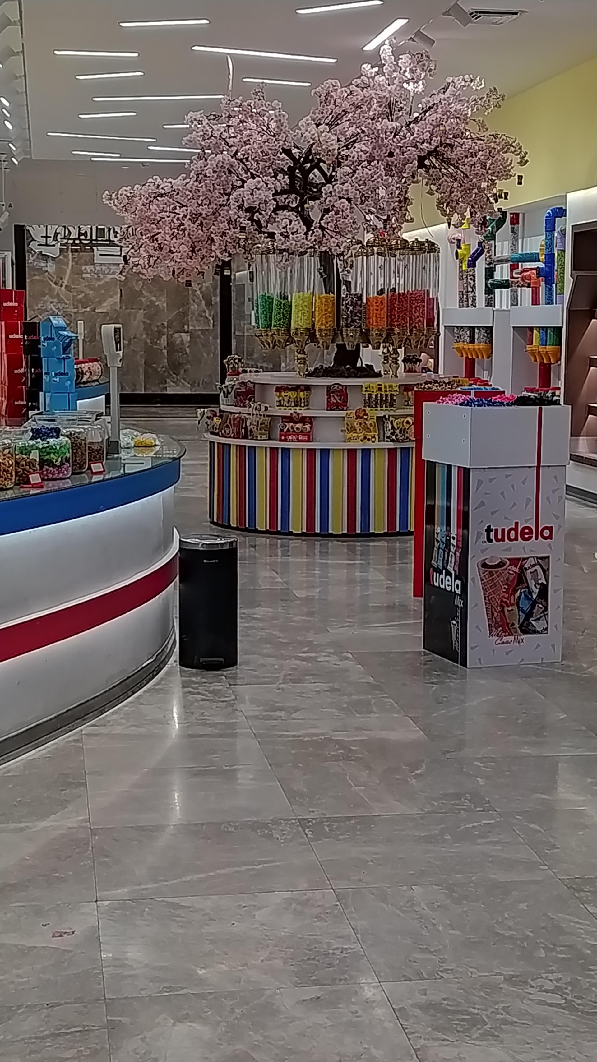 عکس سوپر مارکت عرفان