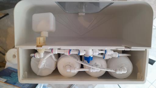 عکس کلینیک تخصصی تصفیه آب فریور