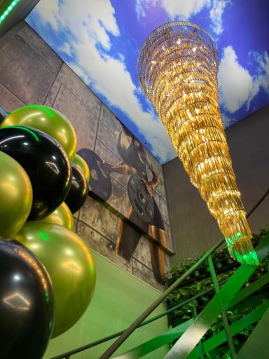 عکس باشگاه بدنسازی بانوان اکسیر