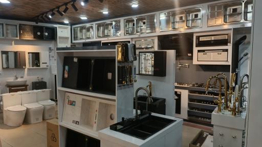 عکس فروشگاه لوازم ساختمانی بهداشتی تهران