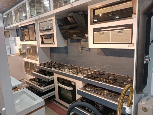 عکس فروشگاه لوازم ساختمانی بهداشتی تهران