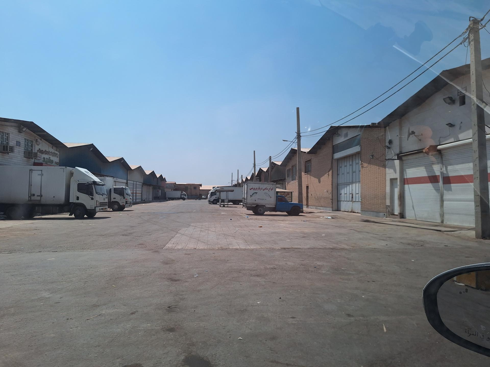 عکس بازار ماهی فروشان اهواز