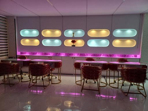 عکس سالن زیبایی vip آرزو حسنی