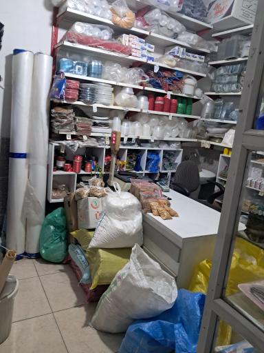 عکس یکبار مصرفی و لوازم قنادی