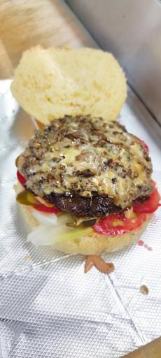 عکس فست فود مستر برگر مهاباد