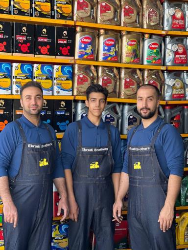 عکس اتوسرویس برادران اکرادی