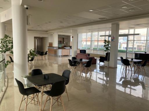 عکس کافی شاپ لوتوس