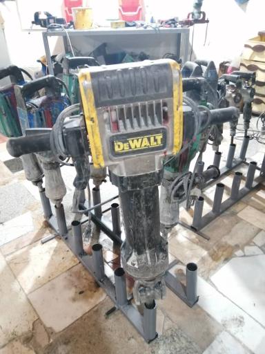 عکس اجاره ابزار ساختمانی