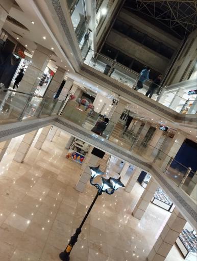 عکس مرکز خرید افتخار