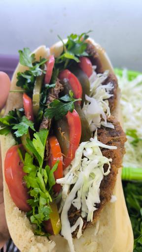 اغذیه دوست عزیز