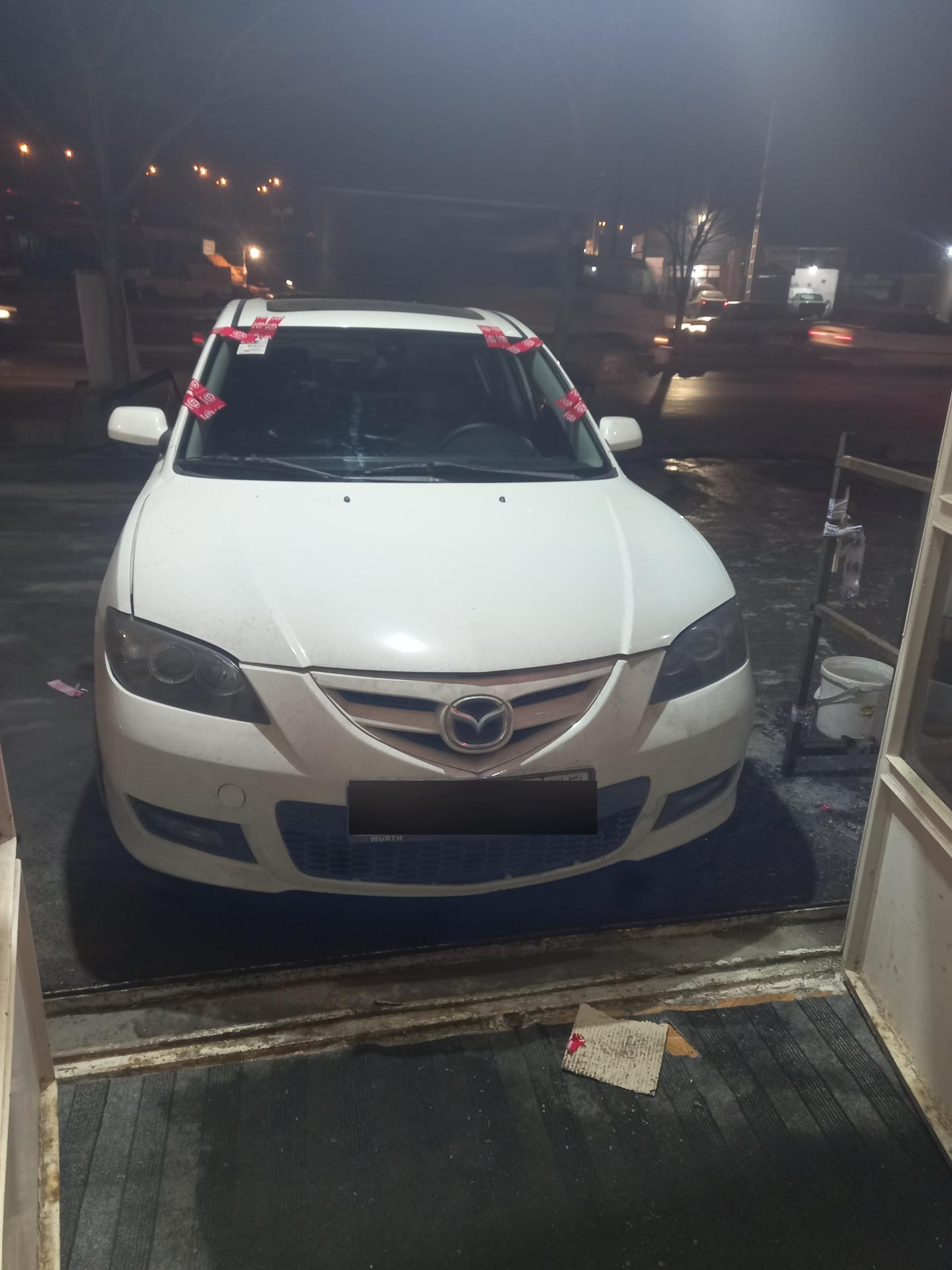 عکس نصب و پخش شیشه اتومبیل حامد