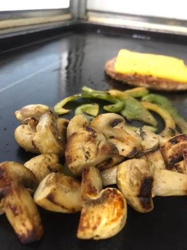 عکس کافه صبحانه چاشت