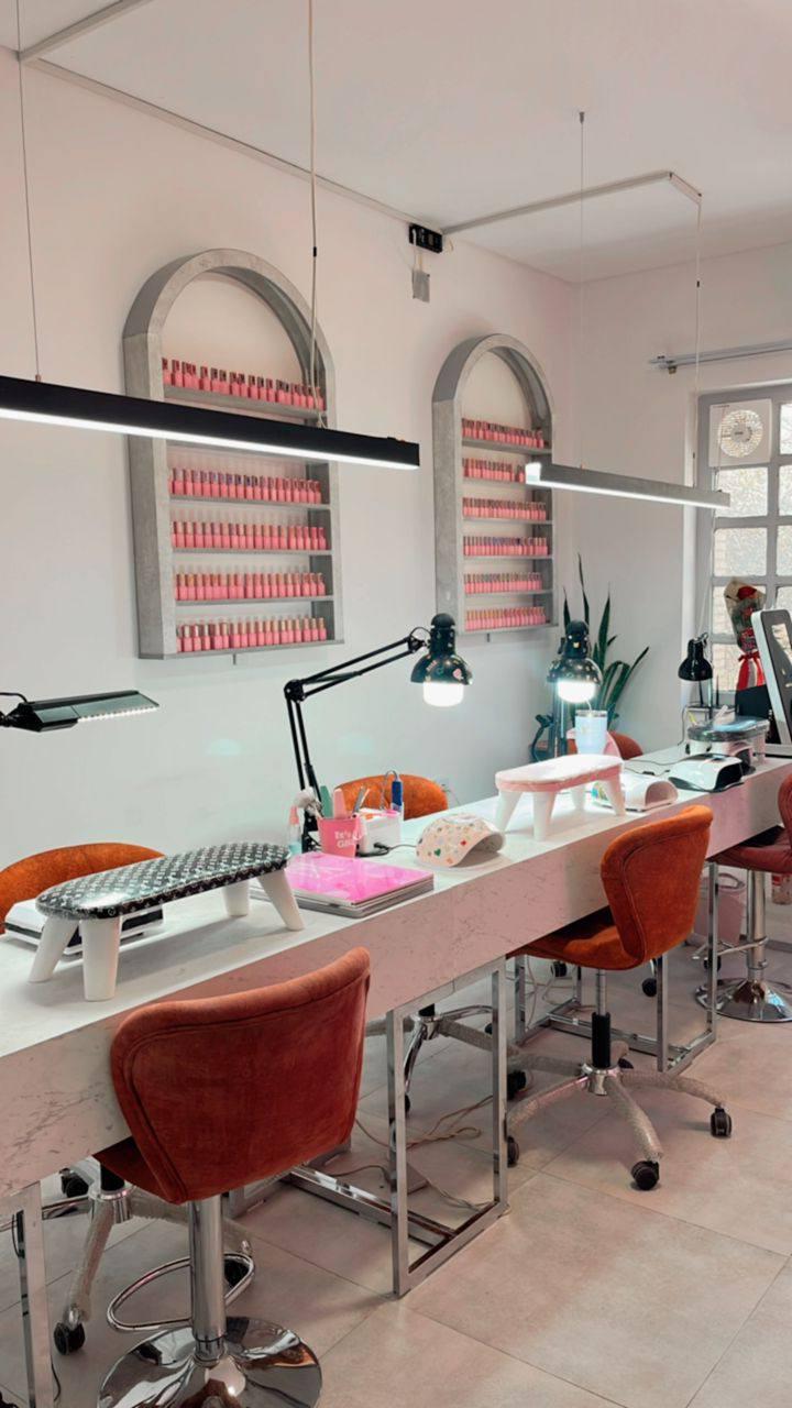 عکس سالن ناخن ترانه 