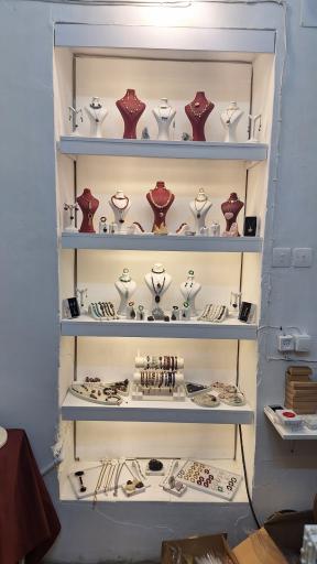 عکس گالری سنگ گلابتون