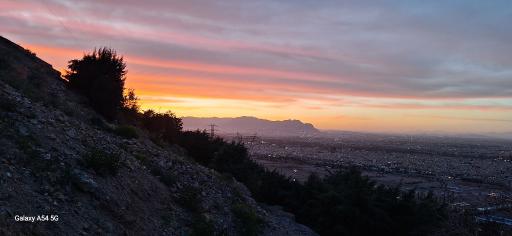 عکس کوه صفه