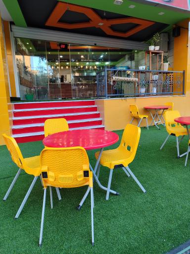 عکس گادبرگر