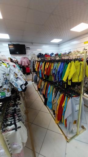 عکس فروشگاه دنیای فسقلی ها