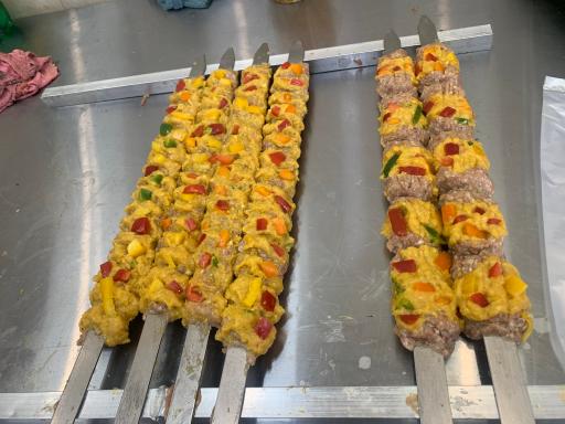 عکس تهیه غذای طاها