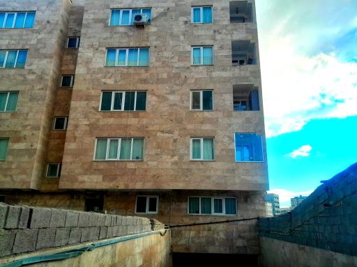 عکس مجتمع مسکونی کادوس