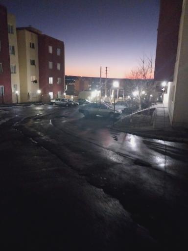 عکس مجتمع‌ مسکونی‌ ولیعصر