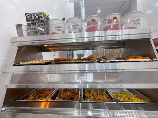 عکس مجموعه غذایی چاس و شوم