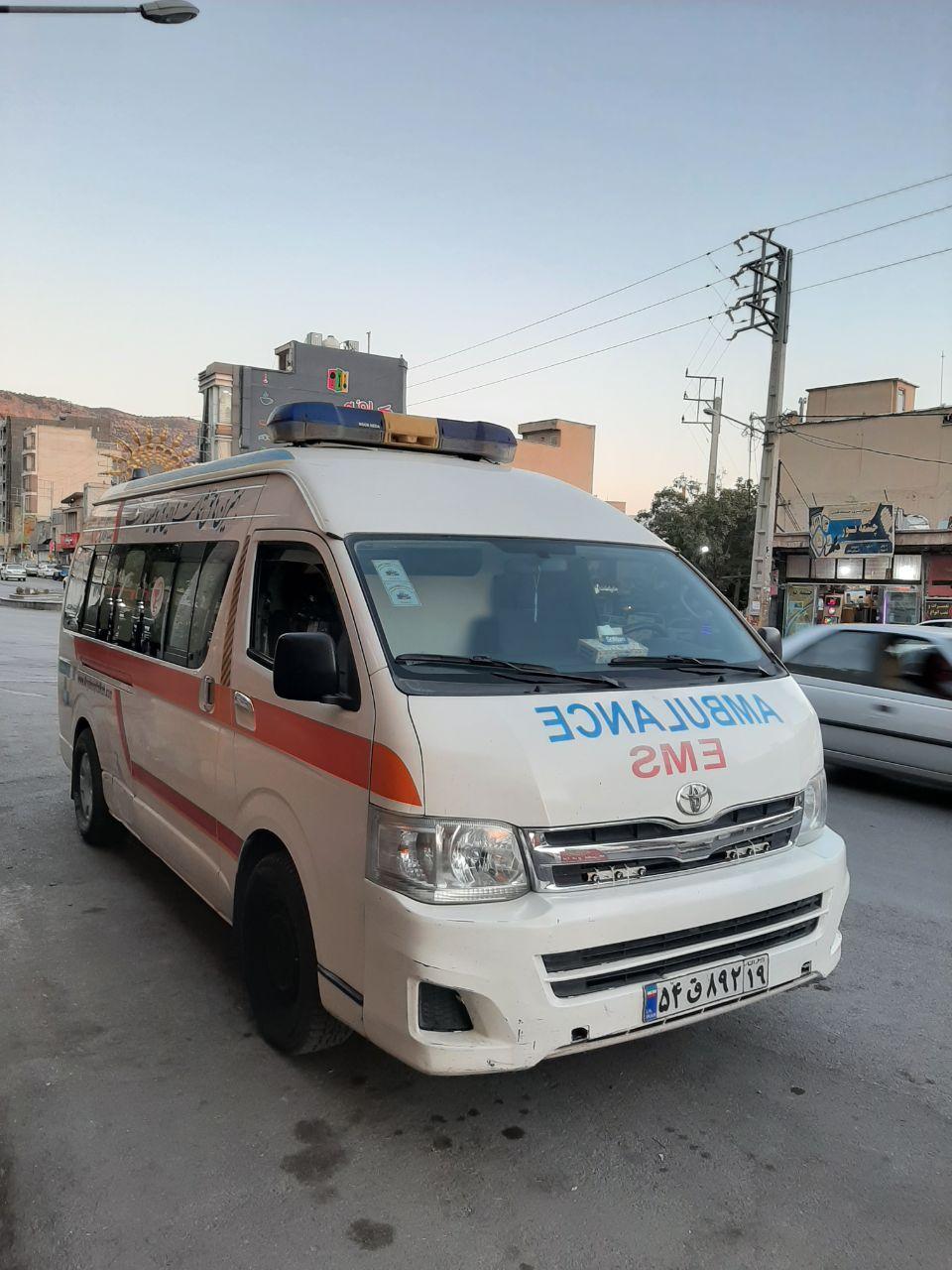 عکس آمبولانس خصوصی کرمانشاه (کسریٰ) 