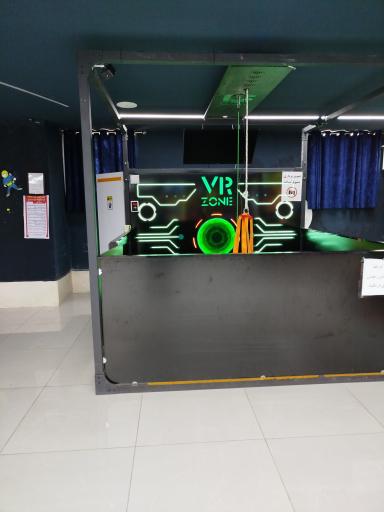 عکس شهربازی سرپوشیده گیان پارک