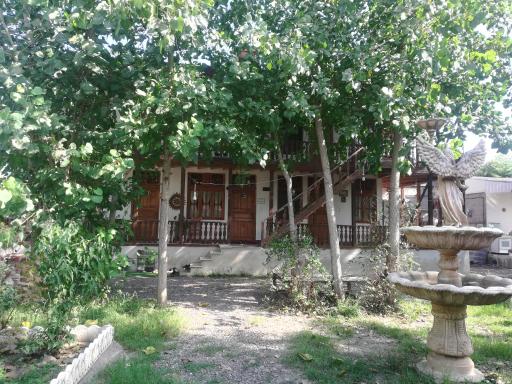 عکس اقامتگاه عمارت خورشید