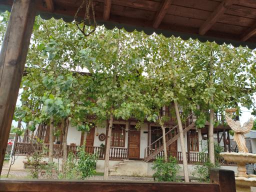 عکس اقامتگاه عمارت خورشید