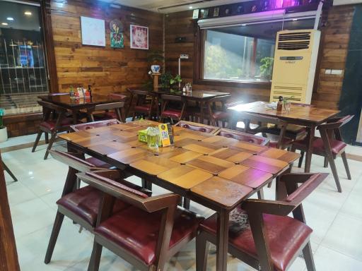 عکس رستوران ساحلی دیاکو