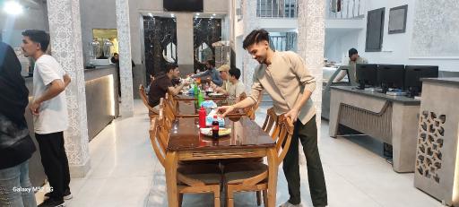 عکس معطم عراقی کرم البغدادی