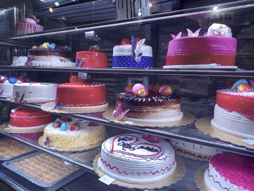 عکس قنادی شهر قشنگ