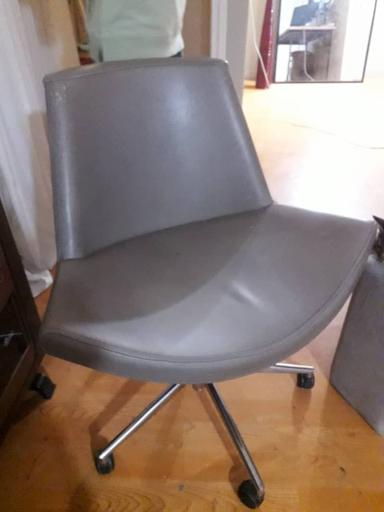 عکس تعمیرات مبل عابدی