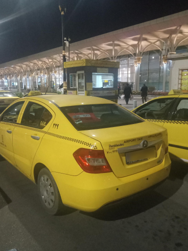 عکس ایستگاه تاکسی فرودگاه