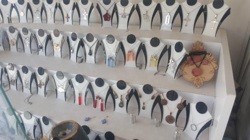 عکس گالری ماه بانو