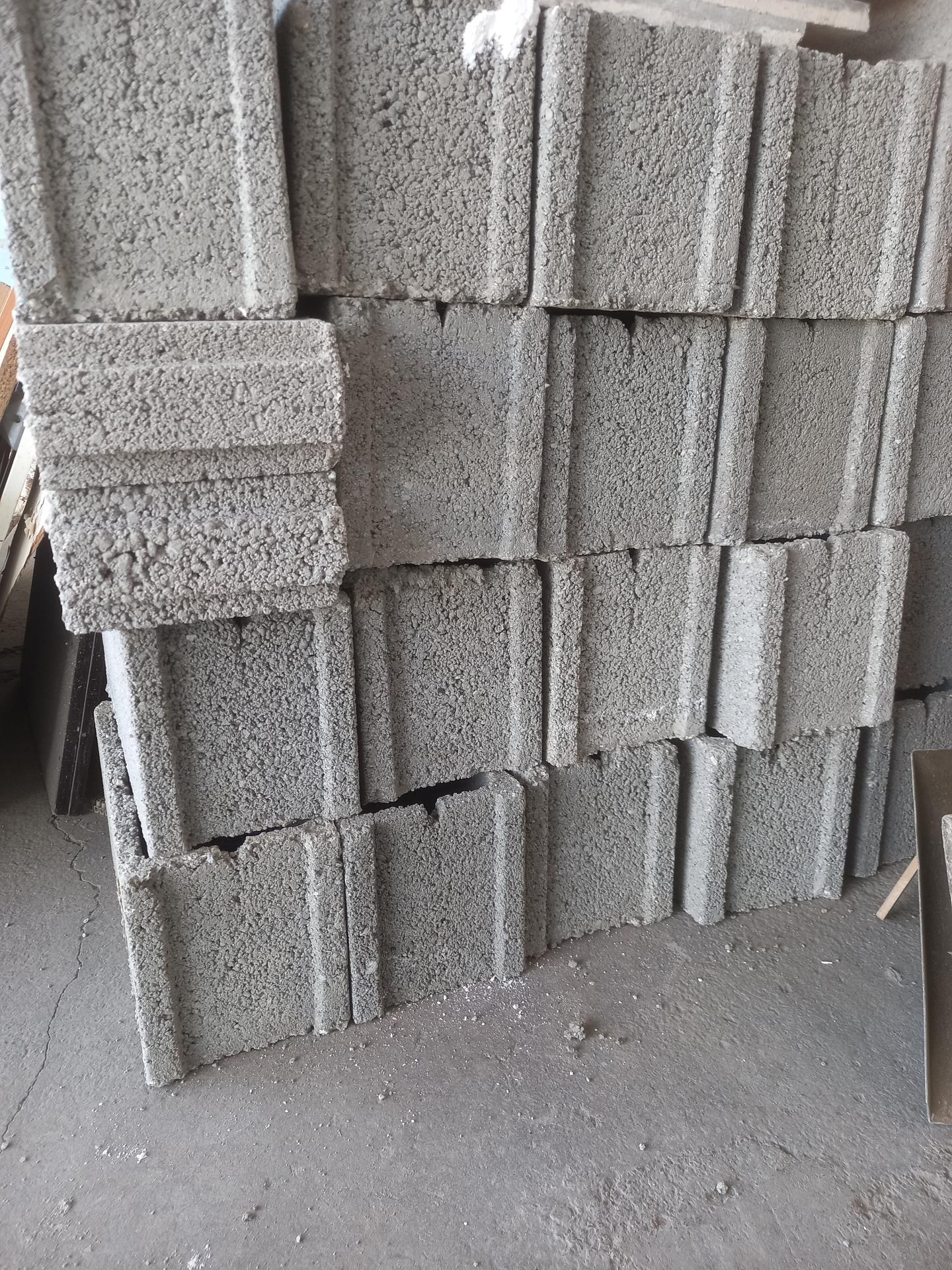 عکس مصالح ساختمانی و آهن آلات بازرگانی آرنگ