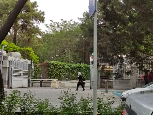 عکس پارکینگ استانداری اصفهان