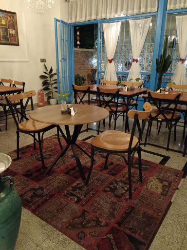 عکس رستوران شازده و خاتون